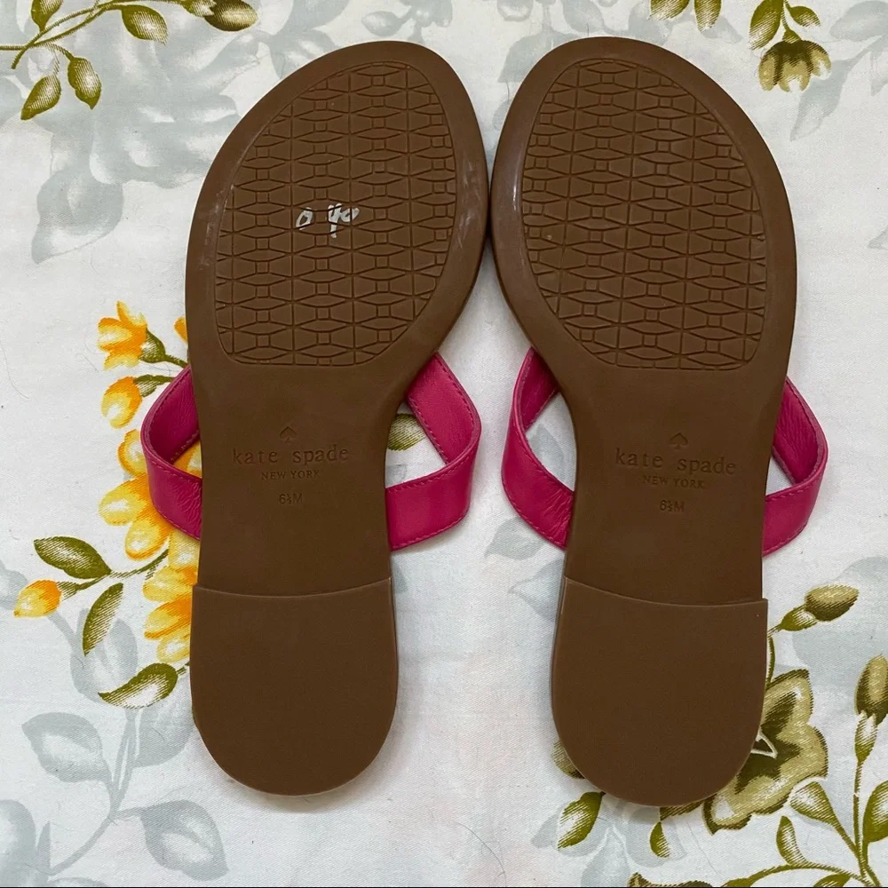 Kate Spade Size 6.5 Pink Thong Sandals